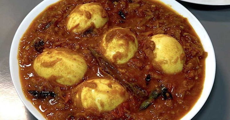 Restaurant Style Egg Curry Recipe