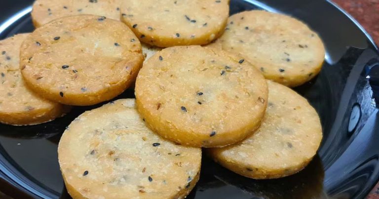 Poricha Pathiri Recipe