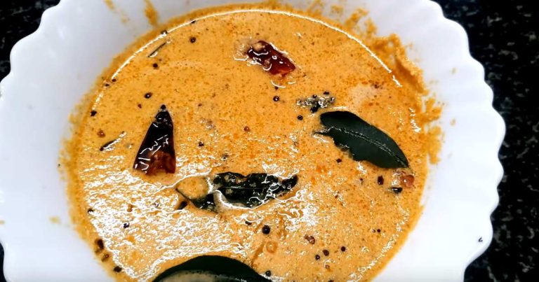 Thattukada style Coconut Chutney Recipe