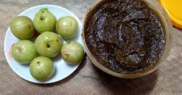 Nellikka Lehyam Making